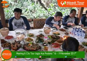 Lunch Timbol Roso Resto