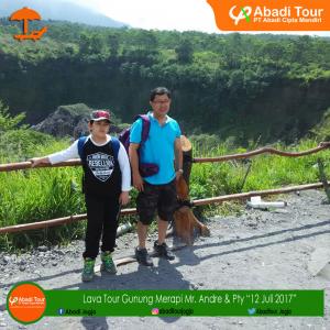 Sewa Jeeps Kali Adem