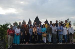 tamansari, paket tour jogja murah, paket tour borobudur, jogja city tour, paket tour group jogja, borobudur, prambanan, city tour jogja,  