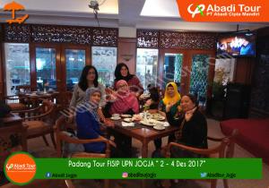 Padang Tour
